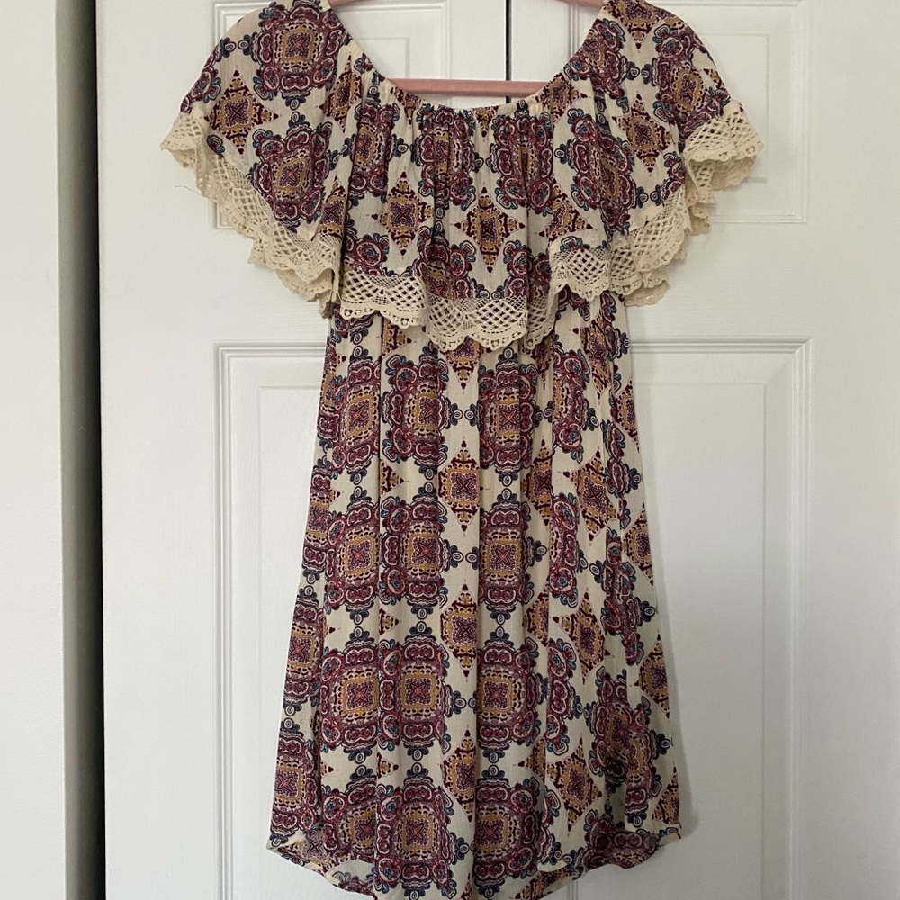 Rue21 Purple and Cream Patterned Mini Dress